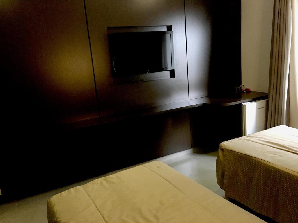 Hotel Lugus เซาเปาโล ภายนอก รูปภาพ